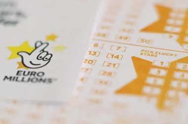 UK Player Wins Biggest Lottery Jackpot of All Time Worth £195m