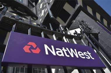 NatWest Introduces Debit Card Blocking Feature for UK Problem Gamblers